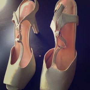 ✨✨Mint green heels 👠✨✨